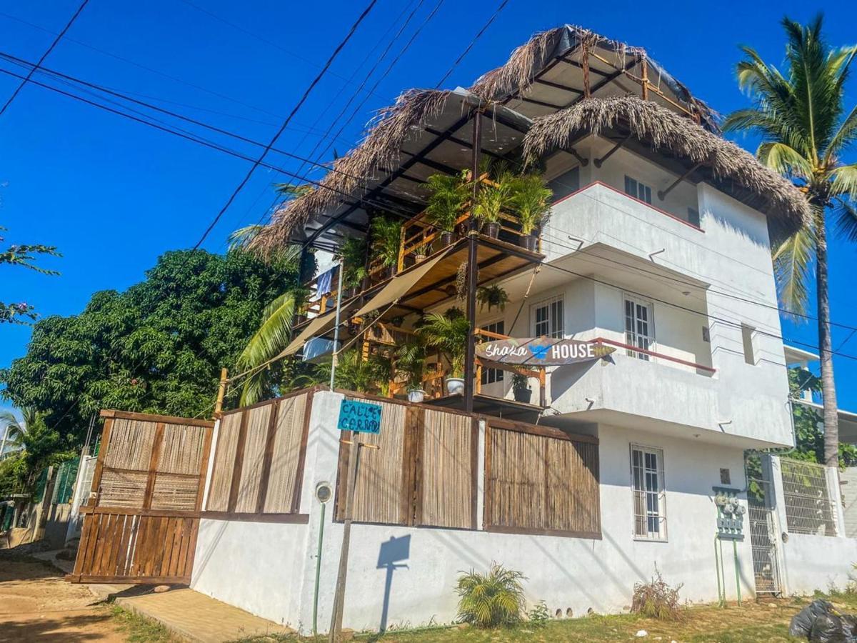 Shaka House Otel Puerto Escondido  Dış mekan fotoğraf