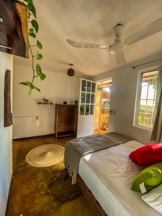 Shaka House Otel Puerto Escondido  Dış mekan fotoğraf