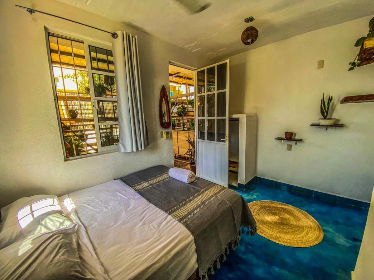 Shaka House Otel Puerto Escondido  Dış mekan fotoğraf