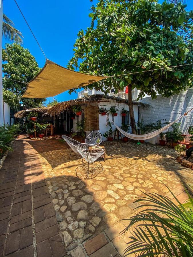 Shaka House Otel Puerto Escondido  Dış mekan fotoğraf